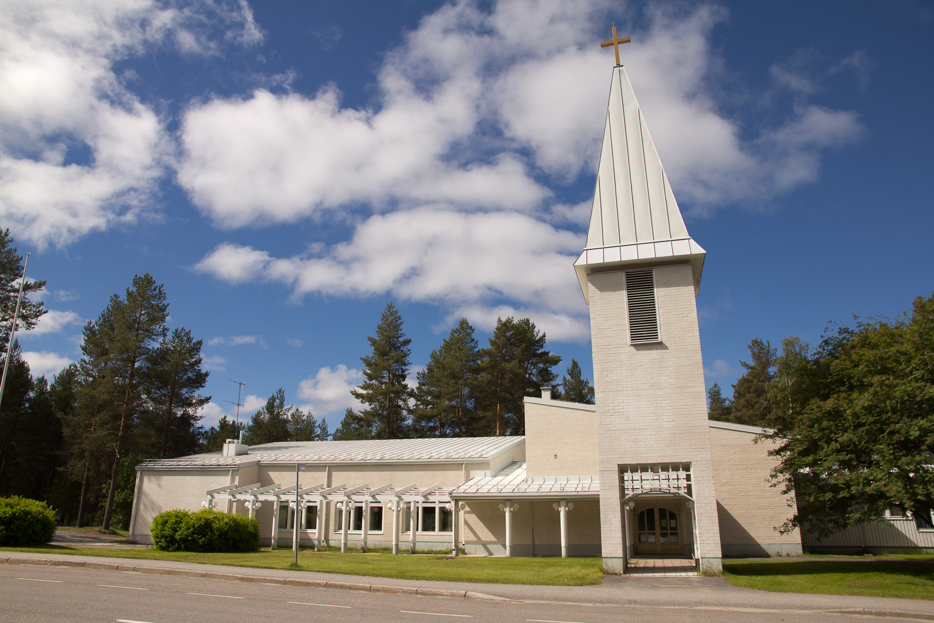 Vaalan kirkko ja seurakuntakeskus