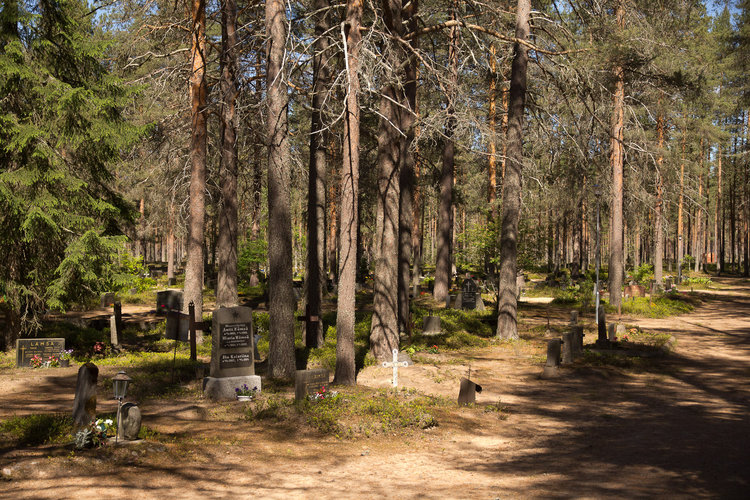 Säräisniemen hautausmaa